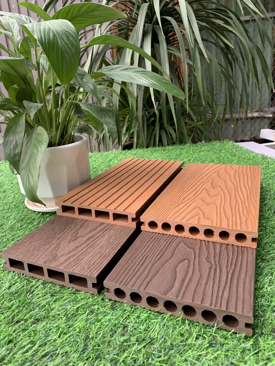 Sàn Gỗ Nhựa Ngoài Trời Xu Hướng Mới Cho Không Gian Ngoại Thất