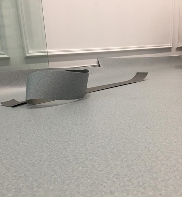 Sàn vinyl cuộn Ưu điểm và ứng dụng đa dạng