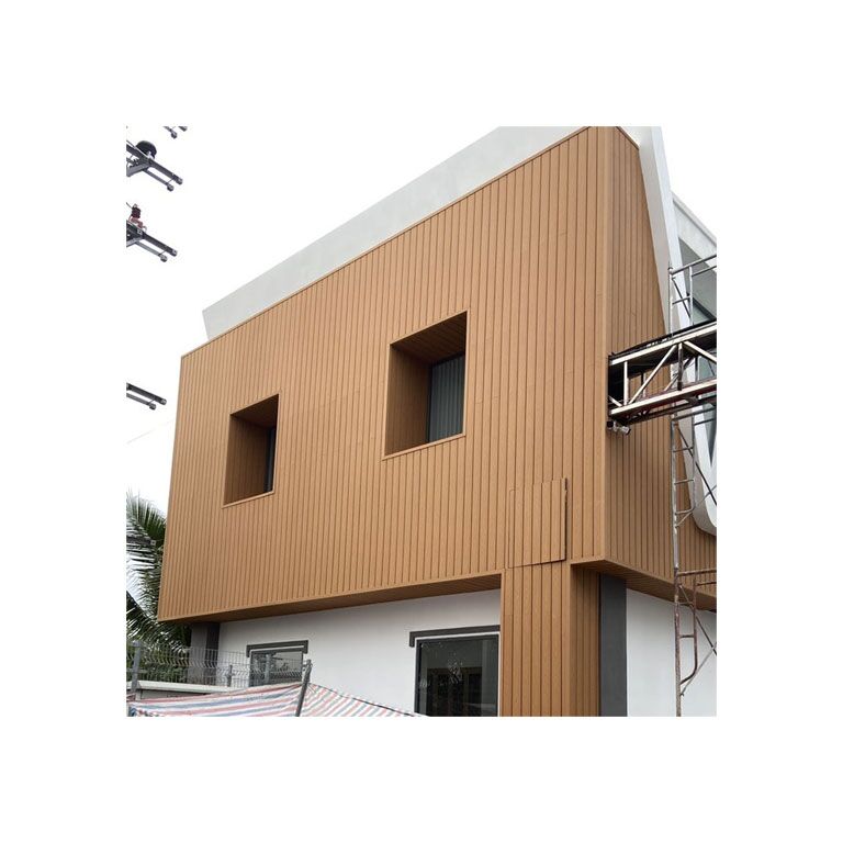 Tấm Nhựa Composite Ngoài Trời Ưu Điểm Vượt Trội Và Ứng Dụng Trong Kiến Trúc