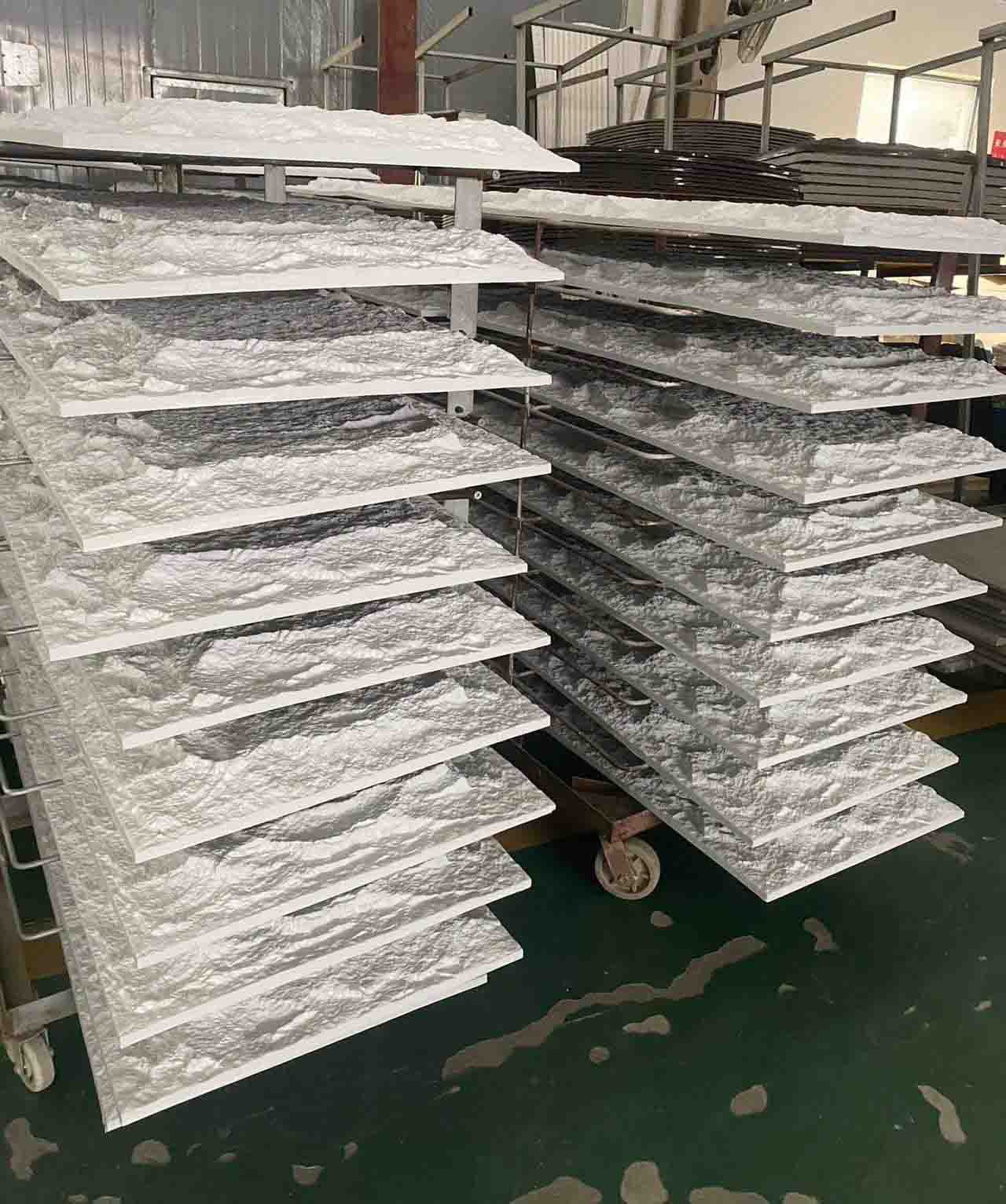 Ốp Tường Sang Trọng Với Vật Liệu Nhựa Giả Đá