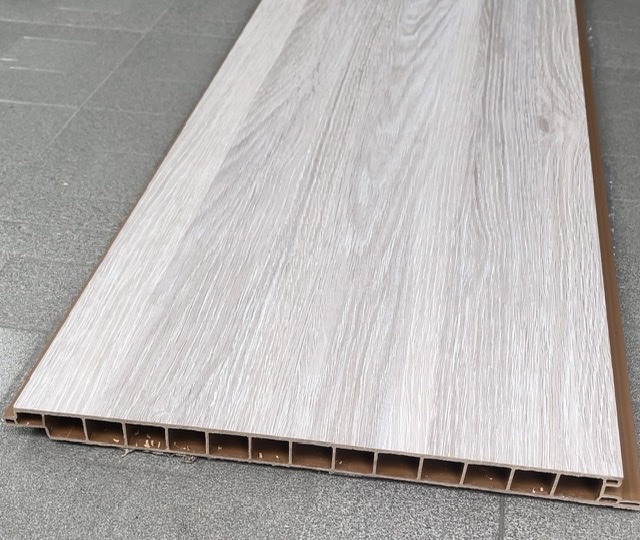 Ván nhựa lót sàn PVC chịu lực: Giải pháp bền đẹp cho không gian sống Ván nhựa lót sàn PVC chịu lực: Giải pháp bền đẹp cho không gian sống