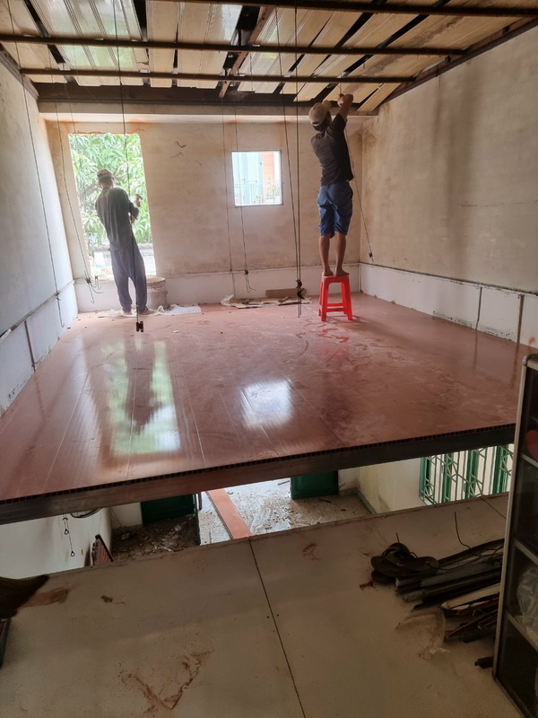 Ván nhựa lót sàn PVC chịu lực: Giải pháp bền đẹp cho không gian sống Ván nhựa lót sàn PVC chịu lực: Giải pháp bền đẹp cho không gian sống
