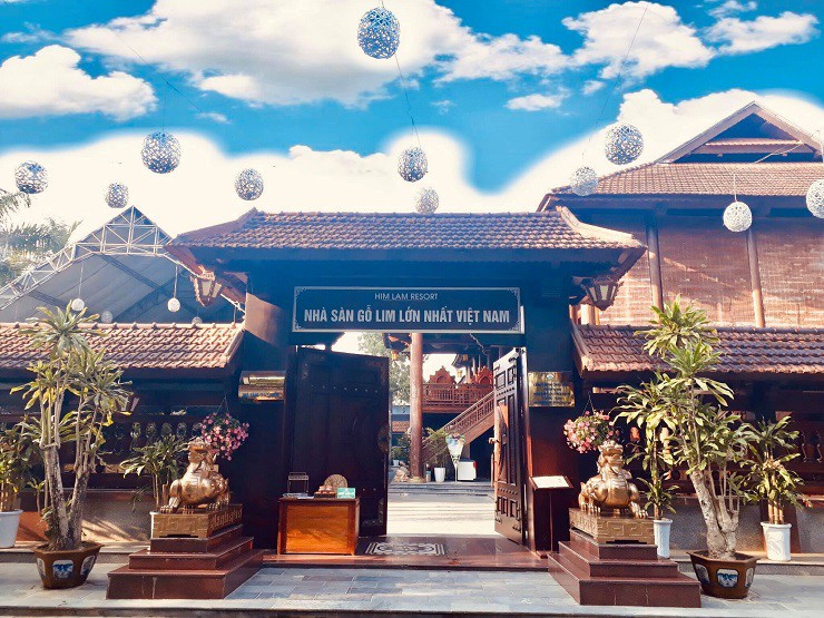 Tìm Hiểu Về Nhà Sàn Gỗ 2 Tầng: Thiết Kế Độc Đáo và Tiện Nghi Tìm Hiểu Về Nhà Sàn Gỗ 2 Tầng: Thiết Kế Độc Đáo và Tiện Nghi