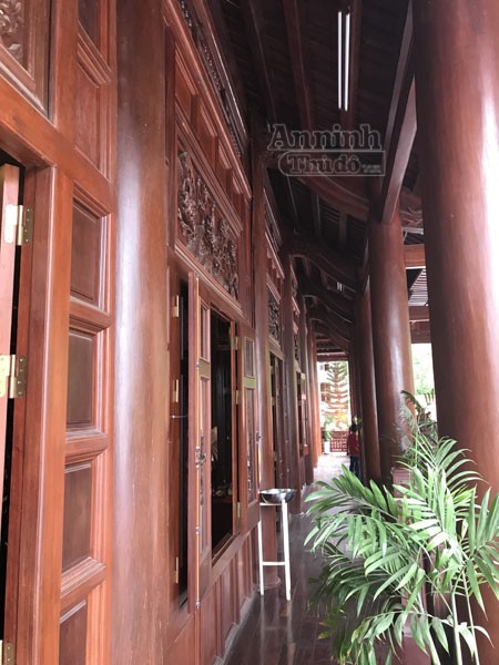 Trải nghiệm văn hóa tại nhà sàn gỗ lim lớn nhất Việt Nam