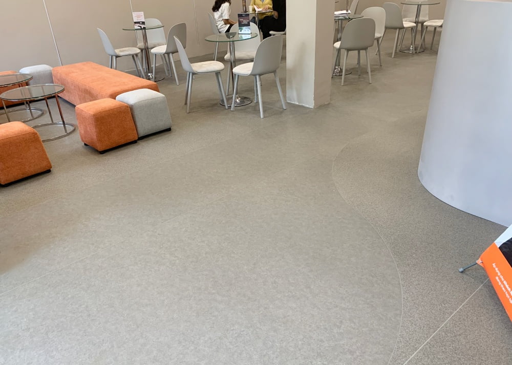 Giá Sàn Vinyl Cuộn Tổng Quan Ứng Dụng