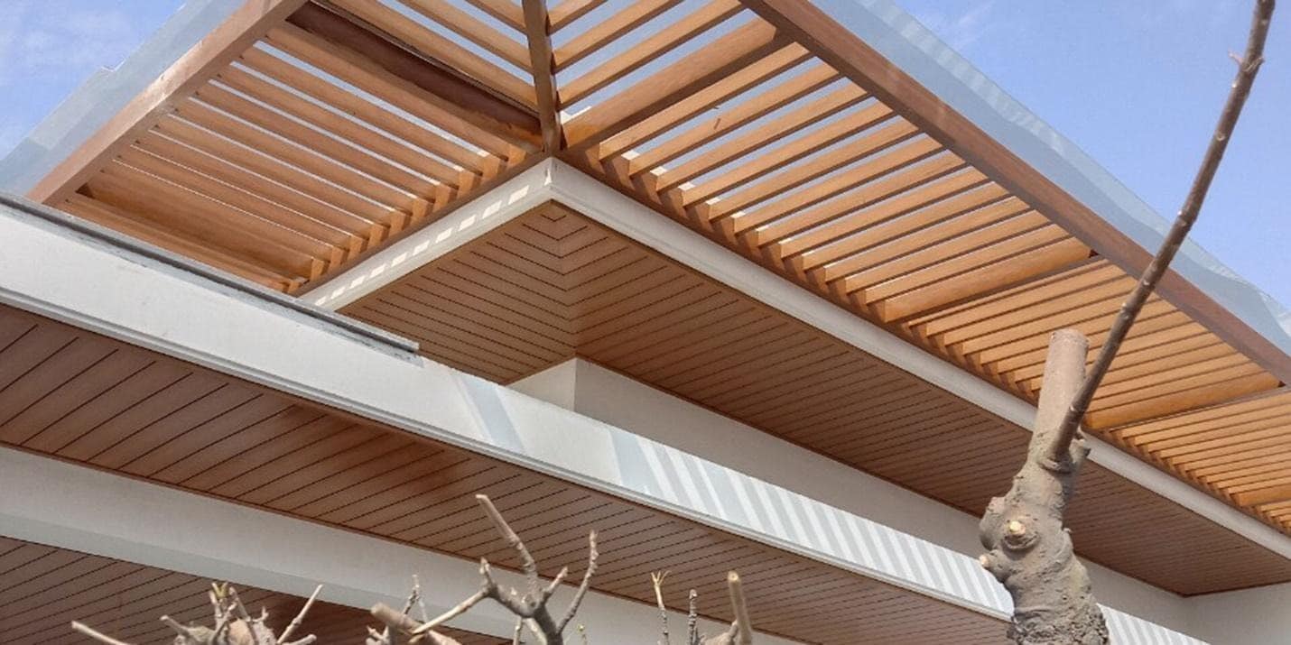 Tấm nhựa ốp tường ngoài trời cao cấp