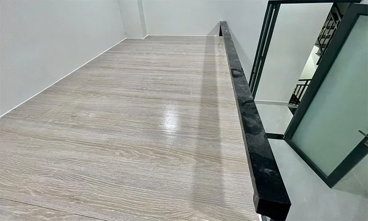 Ván Nhựa Lót Sàn PVC Chịu Lực - Giải Pháp Bền Đẹp