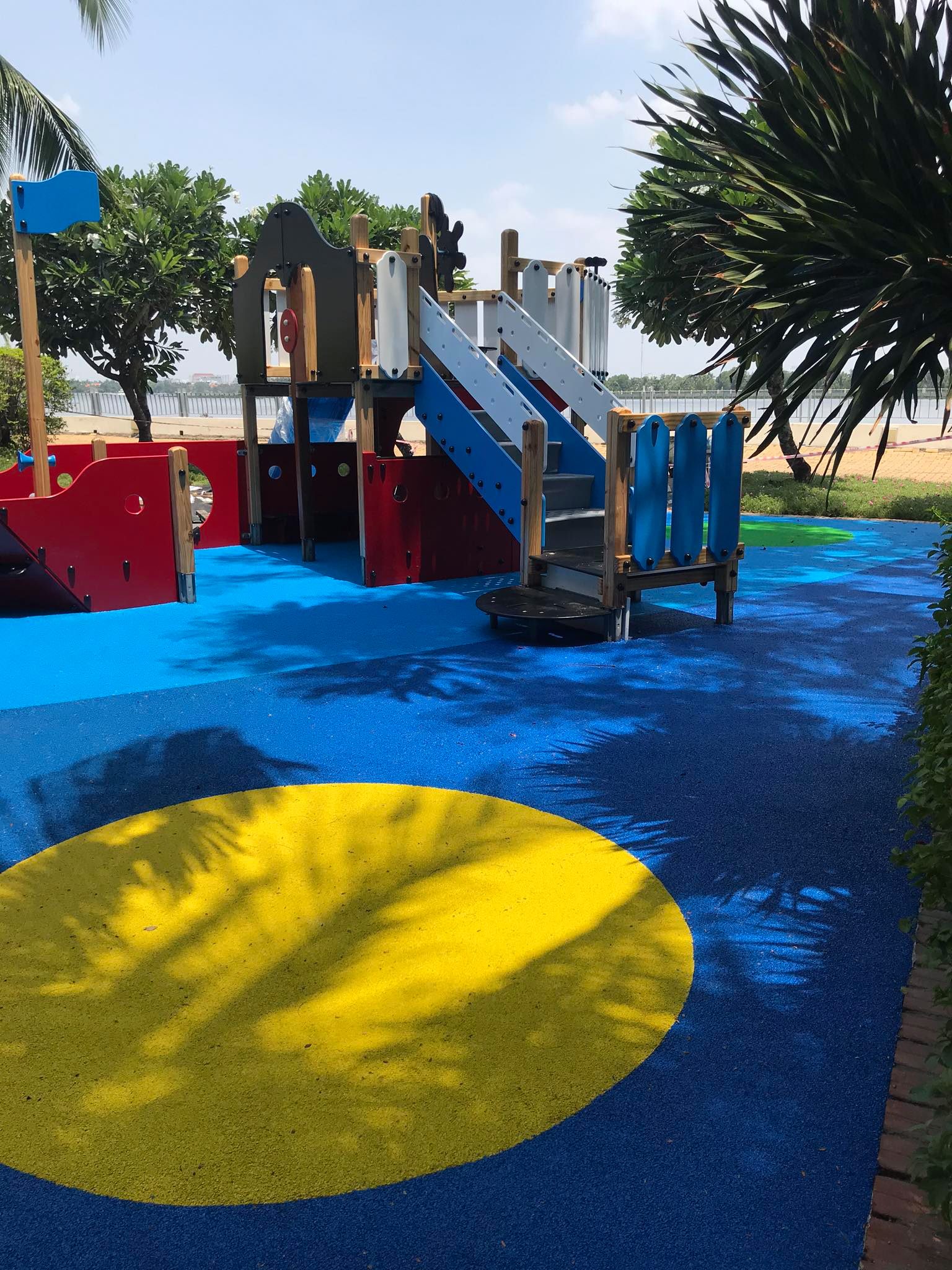 Báo Giá Sàn Cao Su EPDM – Lựa Chọn Hoàn Hảo Cho Công Trình Của Bạn Báo Giá Sàn Cao Su EPDM – Lựa Chọn Hoàn Hảo Cho Công Trình Của Bạn