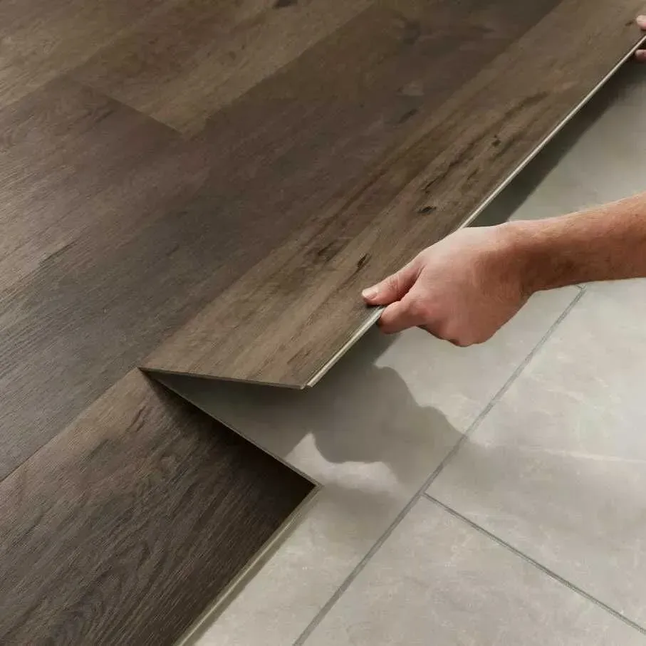 Dán Lót Sàn Giả Gỗ: Giải Pháp Trang Trí Hiện Đại Cho Mọi Không Gian Dán Lót Sàn Giả Gỗ: Giải Pháp Trang Trí Hiện Đại Cho Mọi Không Gian