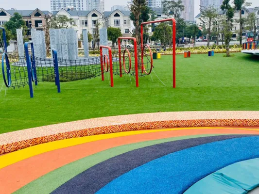 Sàn Cao Su Ngoài Trời: Lợi Ích Và Ứng Dụng