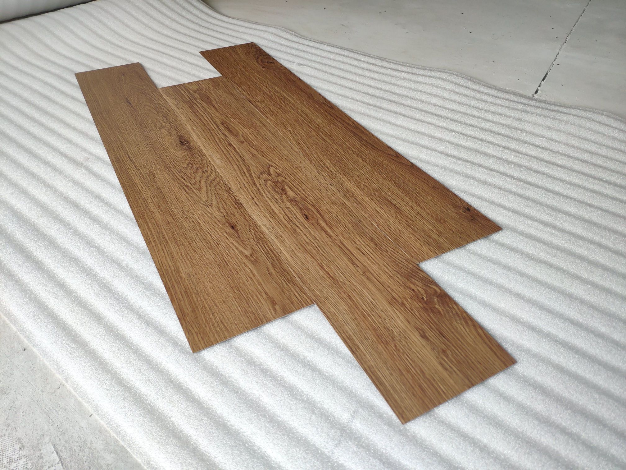 Sàn Nhựa Dán Keo: Giải Pháp Lát Sàn Tiện Lợi và Hiệu Quả Sàn Nhựa Dán Keo: Giải Pháp Lát Sàn Tiện Lợi và Hiệu Quả